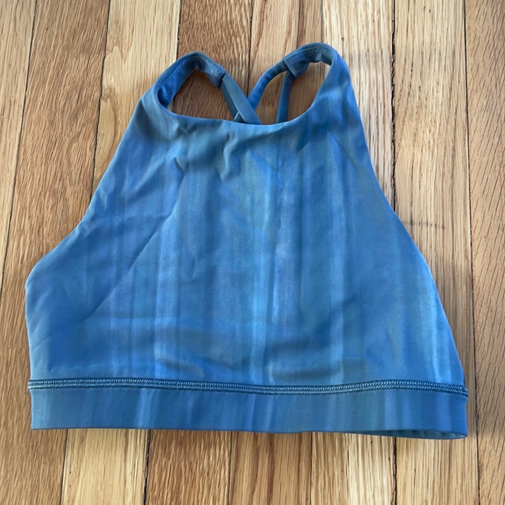 Lululemon high neck bra size 4